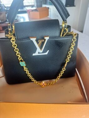 LUXURY WOMEN'S CAPUCINE NAVY BLUE WOMEN'S PURSE BRAND NEW W/BOX